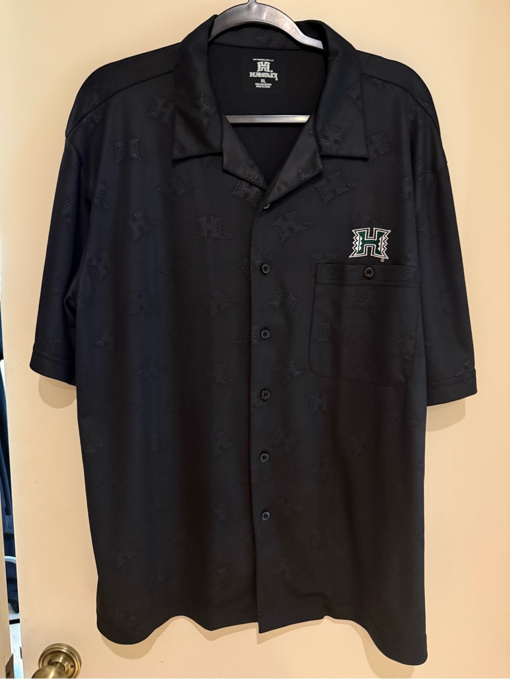 University of Hawaii Button Down Shirt